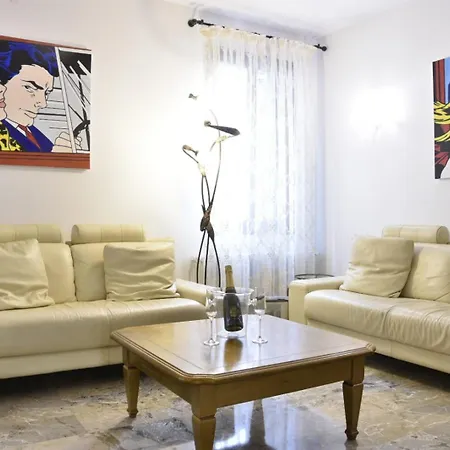Ca' Del Cinema Bed and Breakfast Βενετία