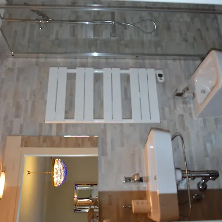 Ca' Del Cinema B&B 4*