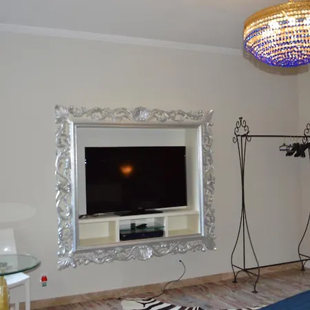 Ca' Del Cinema B&B 4*