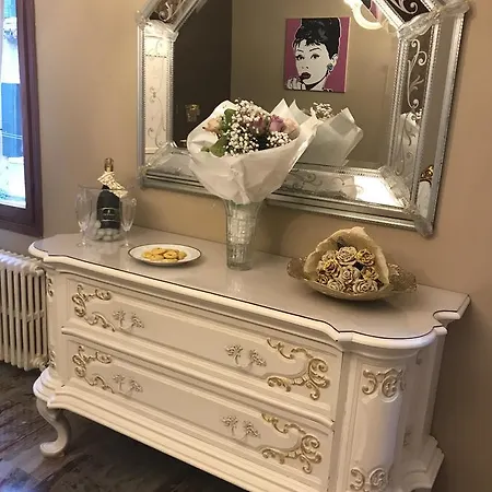 Ca' Del Cinema Oda ve Kahvaltı Venedik