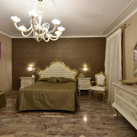Ca' Del Cinema Nocleg ze śniadaniem 3*