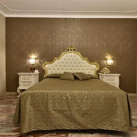 Ca' Del Cinema Oda ve Kahvaltı Venedik