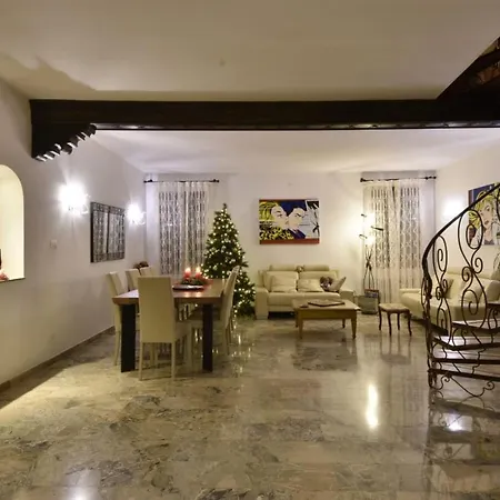 Ca' Del Cinema Venedik