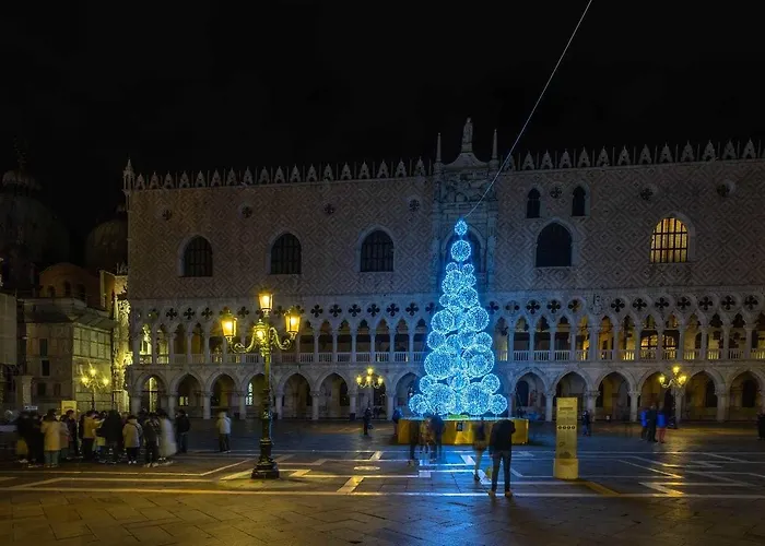 Ca' Del Cinema 4*