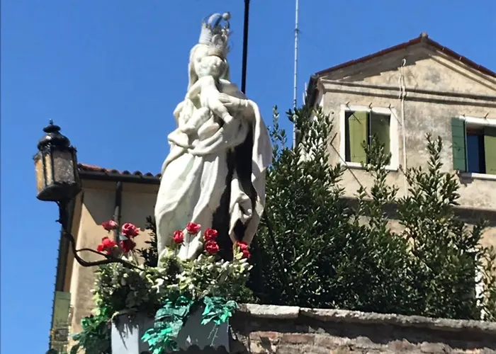 Ca' Del Cinema Bed and Breakfast