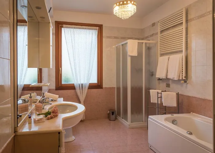 Ca' Del Cinema 4* Veneza