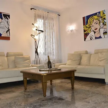 Ca' Del Cinema 4*